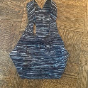 Lululemon racerback bra size 6 high neck